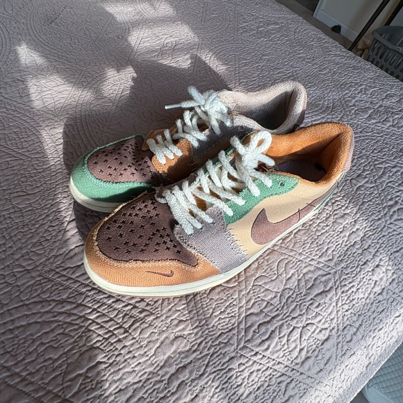 Multicolor Patchwork Sneakers - Picture 2 of 4